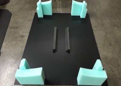 Returnable dashboard and interior part packaging for automotive assembly