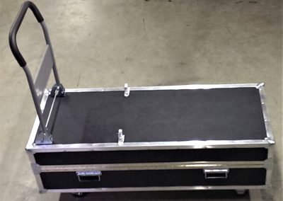 Rolling case cart for transporting equipment